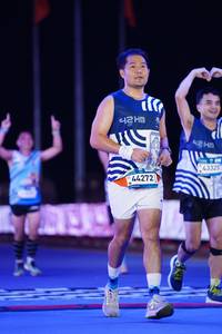 BIB: 
                            <button type="button" onclick="openModal(24080764)" class="btn btn-primary btn-sm float-right btn-popup" data-toggle="modal" data-target=".modal-high-quality">
                        <i class="fas fa-shopping-cart"></i> Add to Cart
                    </button>
                                            <button type="button" onclick="isThisMe(24080764, true)" class="btn btn-success btn-sm float-right btn-popup btn-isme hidden" data-toggle="tooltip" data-placement="bottom" title="นี่คือรูปของคุณใช่ไหม คลิกที่นี่เพื่อเอาเข้าอัลบั้ม">
                        <i class="fas fa-plus"></i> Add to album
                    </button>
                    <button type="button" onclick="isThisMe(24080764, false)" class="btn btn-warning btn-sm float-right btn-popup btn-isnotme hidden">
                        <i class="fas fa-ban"></i> Remove from album
                    </button>